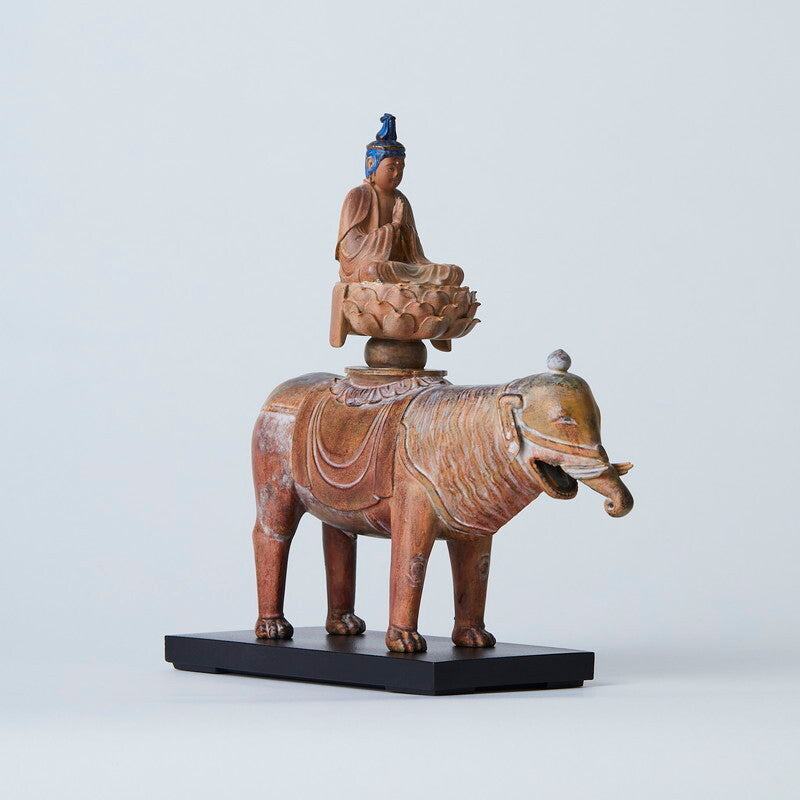 Fugen Bosatsu (普賢菩薩騎象像)