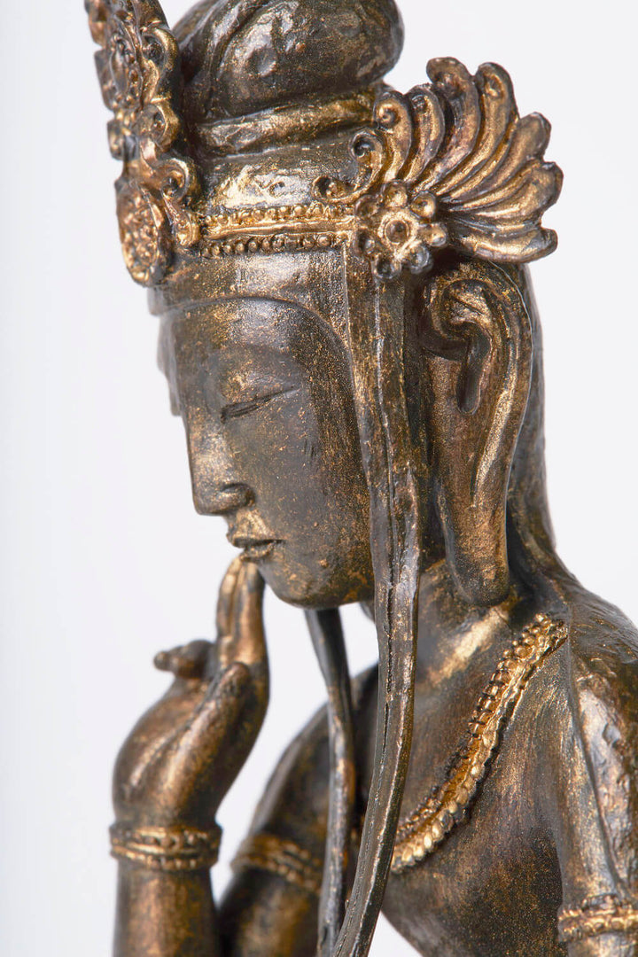 Kondo Miroku (金銅弥勒)