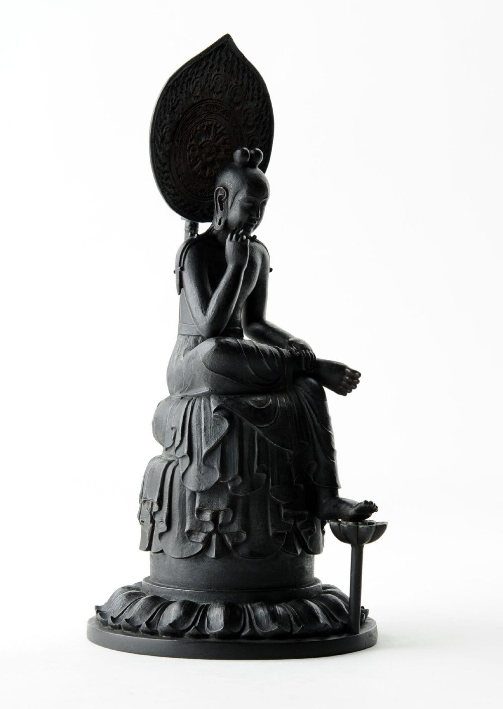 Bosatsu Hanka (菩薩半跏像)