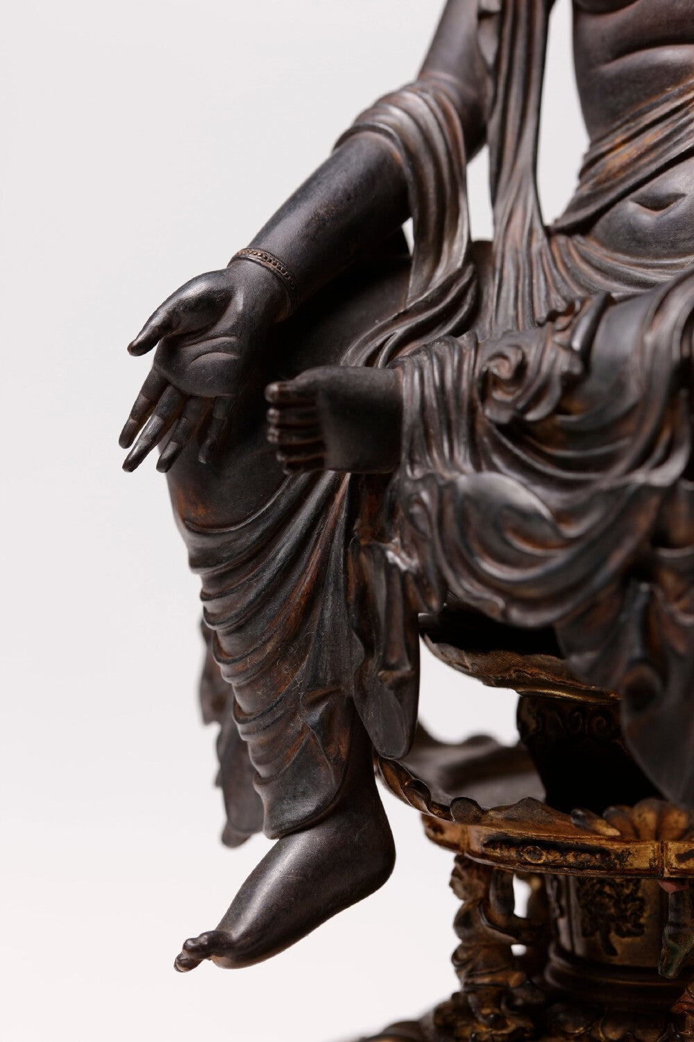 Den Nyoirin Kannon (伝如意輪観音)