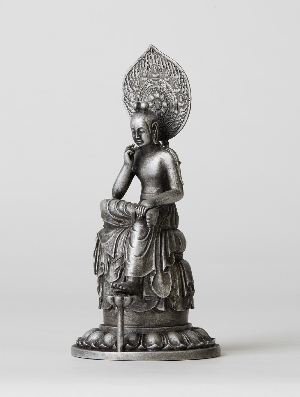 Bosatsu Hanka (菩薩半跏像)