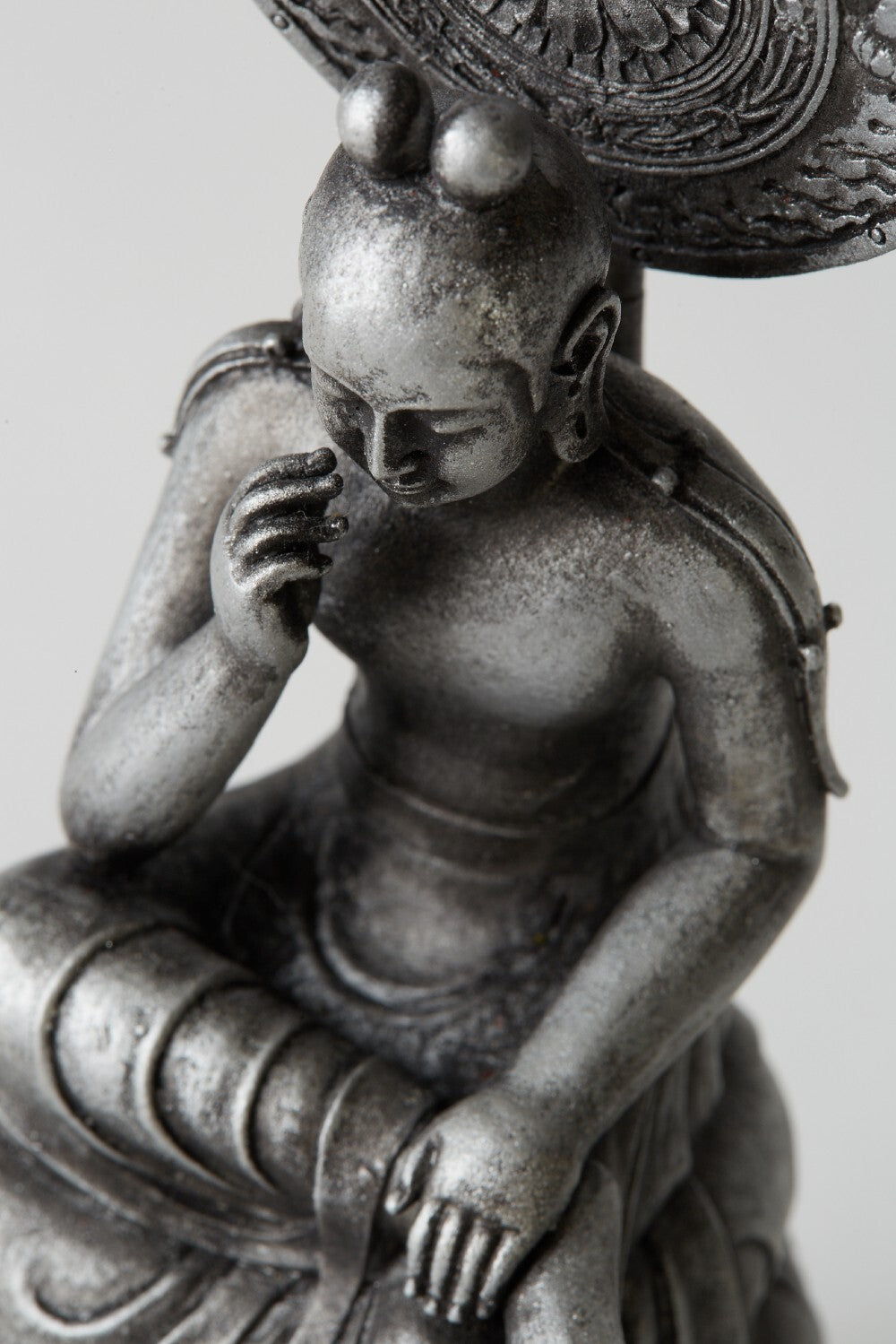 Bosatsu Hanka (菩薩半跏像)