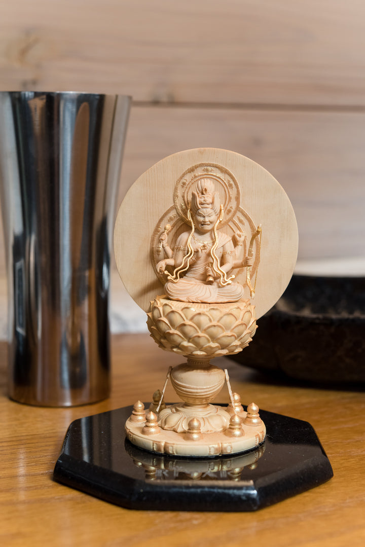 Aizen Myoo (愛染明王)