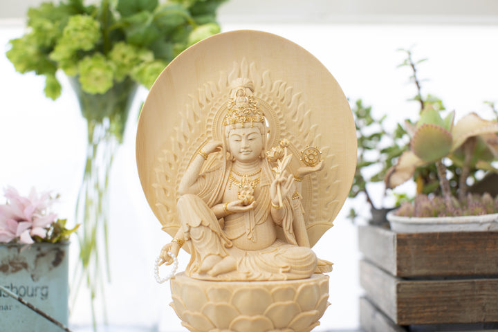 Nyoirin Kannon (Cintāmaṇicakra) (如意輪観音)