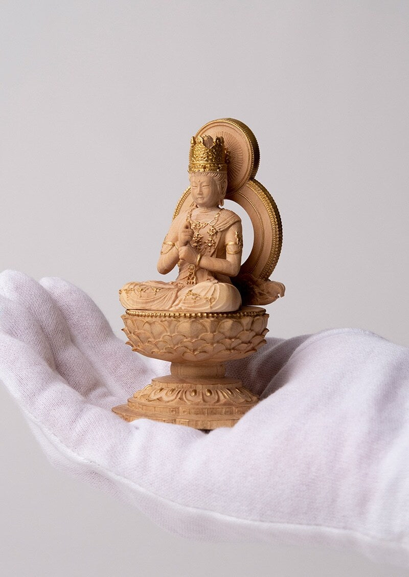 極小大日如来　静か