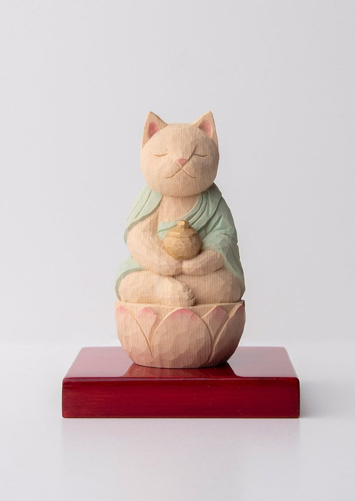 Yakushi Nyorai (Bhaisajya Buddha) Cat Buddha  木彫りの薬師猫 袈裟を着た猫仏さま 定印/薄緑