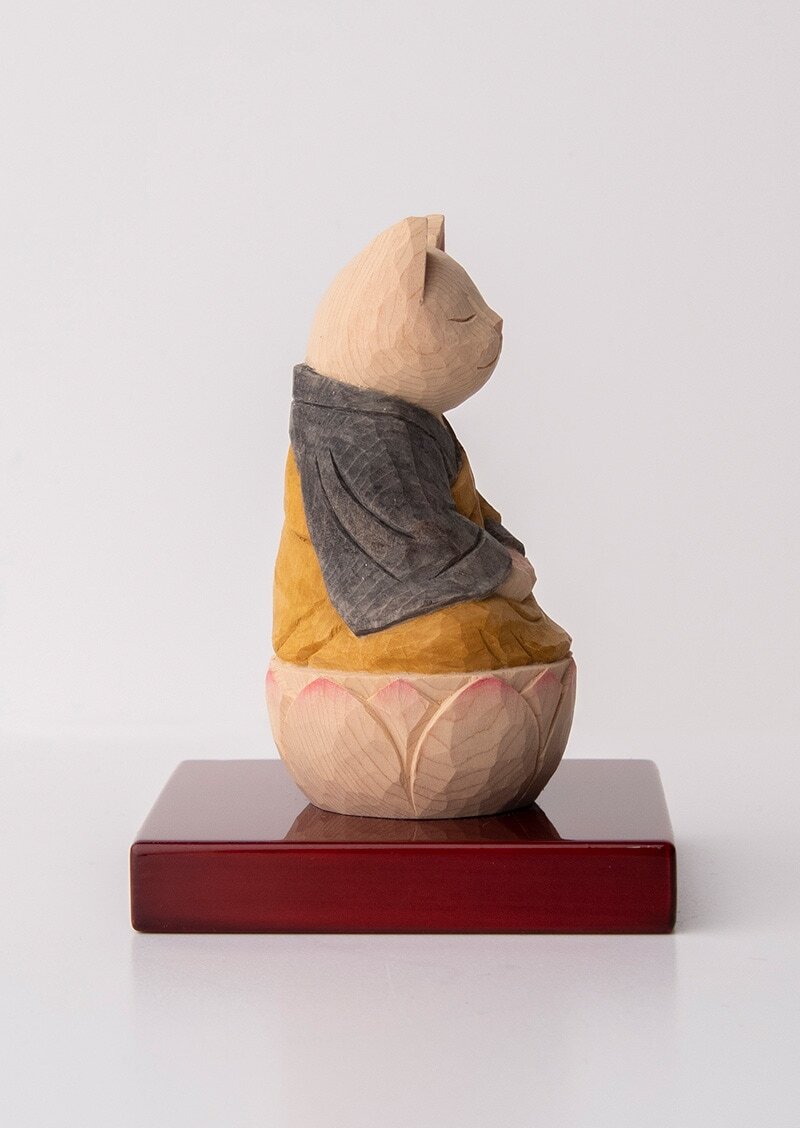 Zazen Cat Buddha  木彫りの座禅猫 袈裟を着た猫仏さま 黄色/黒色