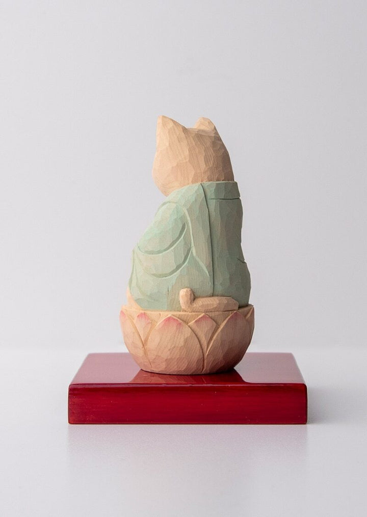 Yakushi Nyorai (Bhaisajya Buddha) Cat Buddha  木彫りの薬師猫 袈裟を着た猫仏さま 定印/薄緑