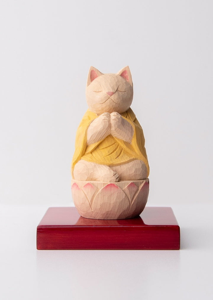 Gassho Cat Buddha  木彫りの合掌猫 袈裟を着た猫仏さま Yellow ( 黄色 )