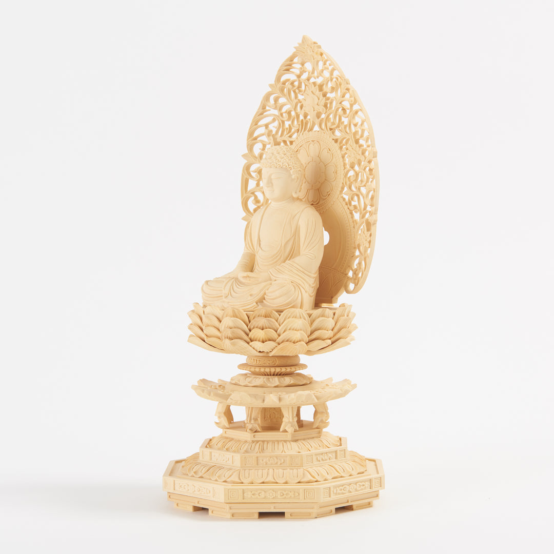 Sitting Shaka (Shakyamuni) (釈迦如来)