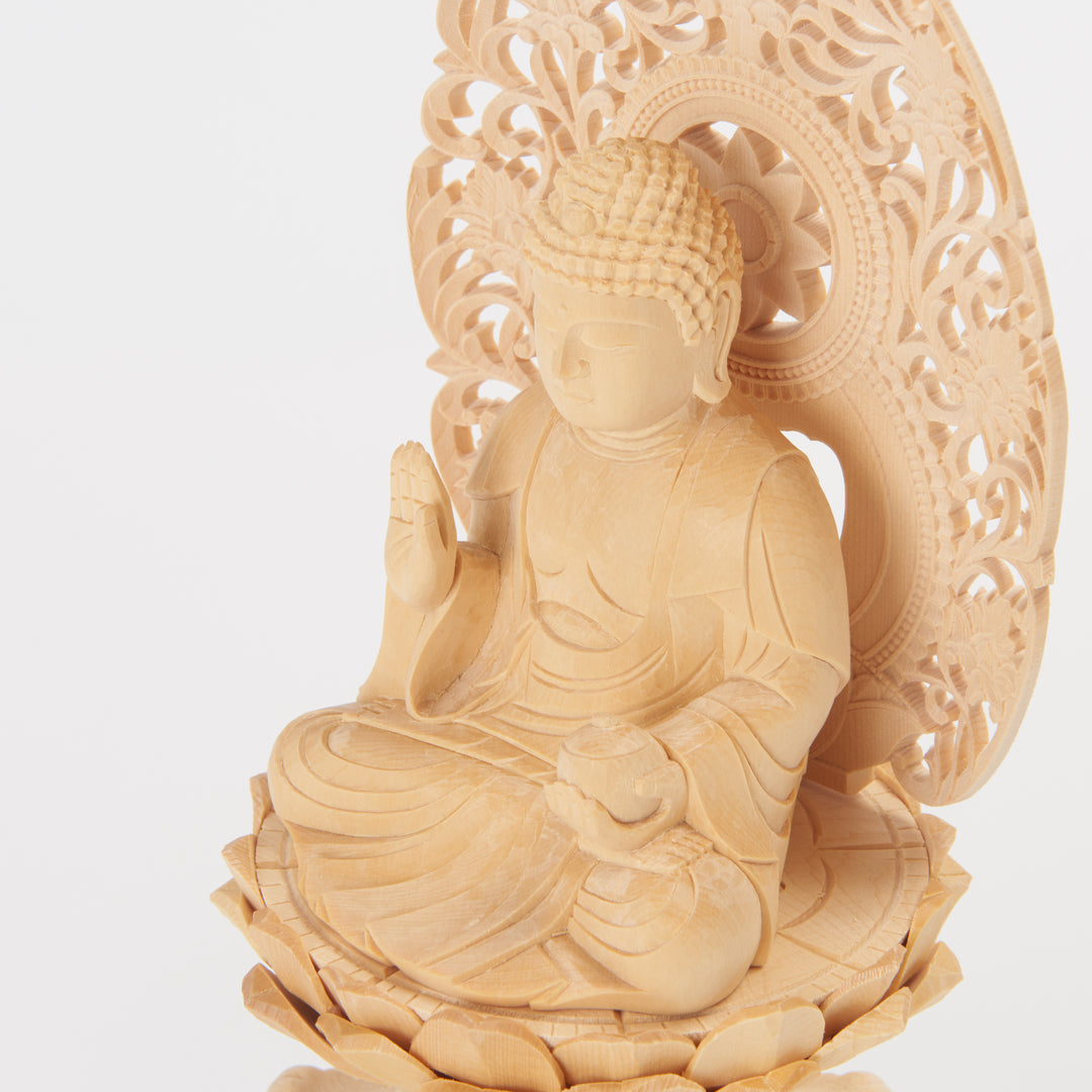 Yakushi Nyorai (Bhaisajya Buddha) (薬師如来)