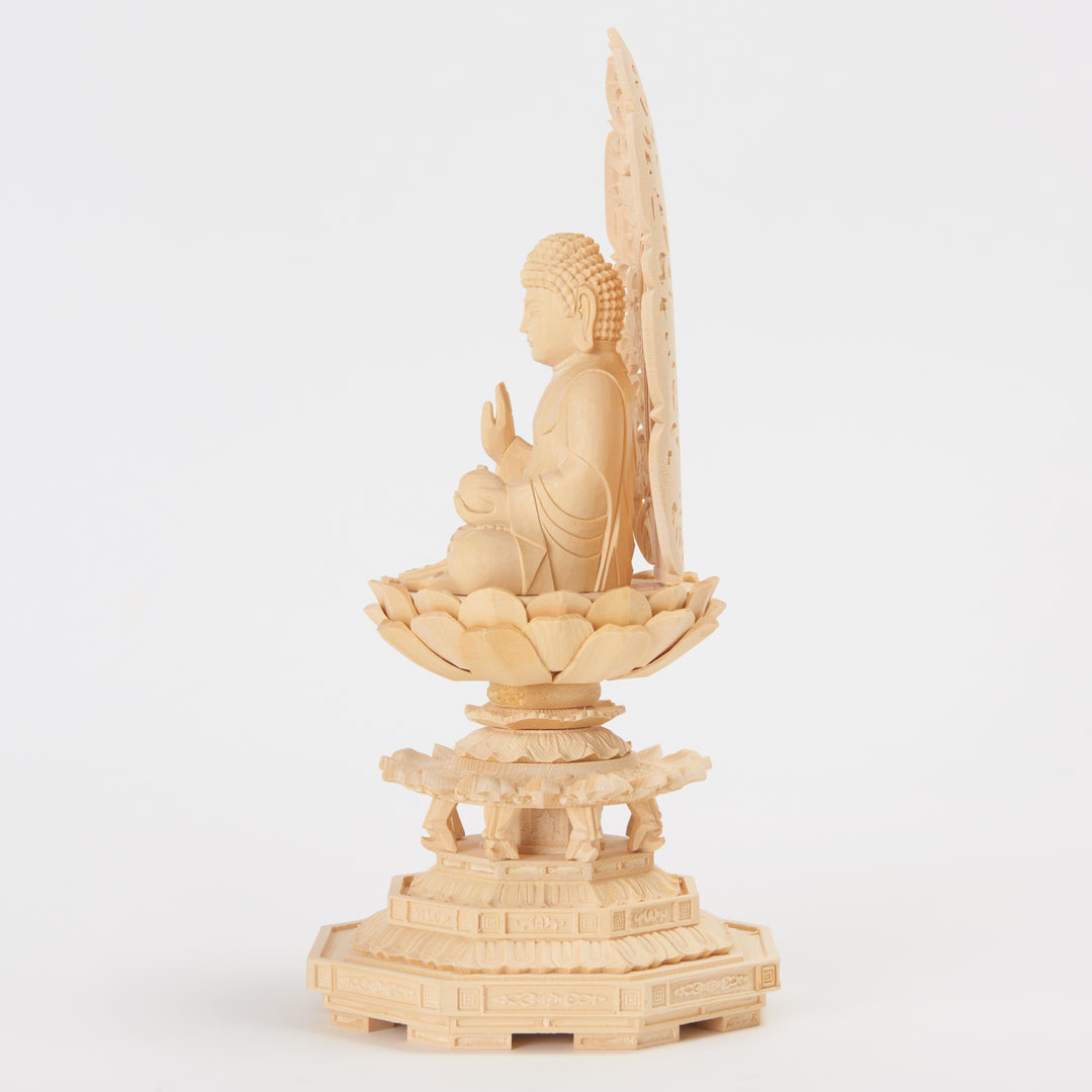 Yakushi Nyorai (Bhaisajya Buddha) (薬師如来)